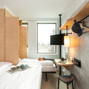 Standard Room Three Single Beds